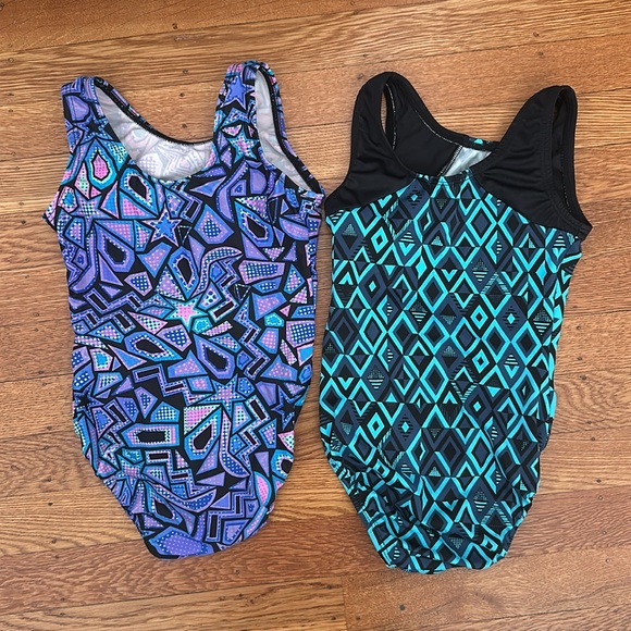 2 Snowflake leotards - Picture 2 of 2